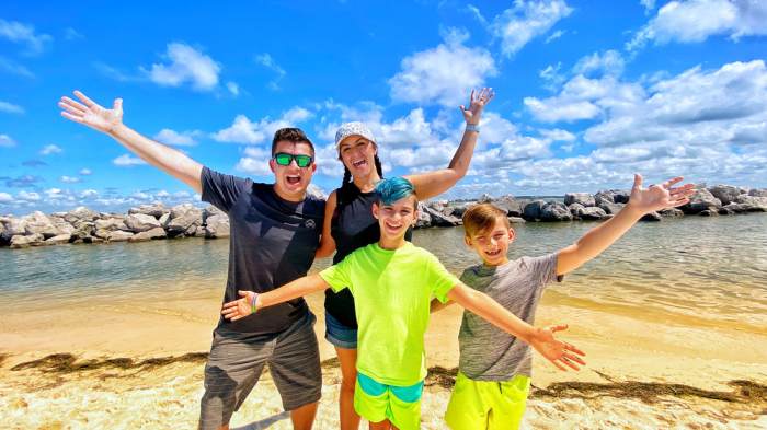 Family-friendly travel vlogs kid-friendly activities